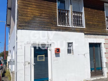 local professionnel au centre-ville