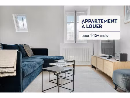 très beau studio rue réaumur  équipé de la climatisation