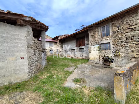 à vendre corps de ferme à rénover à saint just en bas