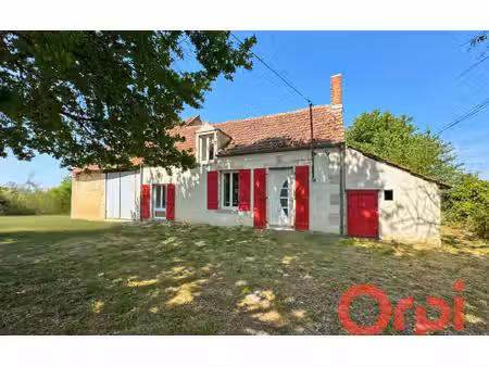 maison ids-saint-roch 81 m² t-3 à vendre  109 900 €