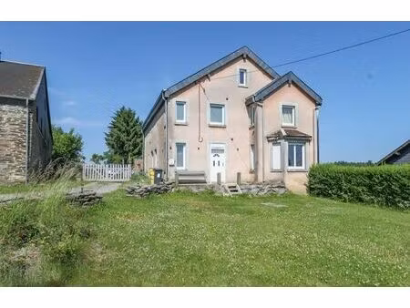 spacieuse maison familiale sur un terrain de 14 96 ares !