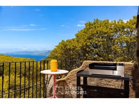 villa méditerranéenne vue mer dans un domaine privé à propriano