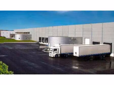 location bureaux et commerces à la cavalerie (12230) : à louer / 6000m² la cavalerie