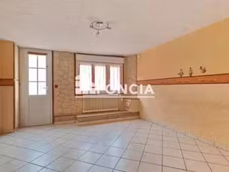 vente maison à flers (61100) : à vendre / 74m² flers