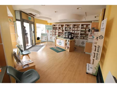 location locaux professionnels 3 pièces 55 m² à bruay-la-buissiere (62700)  900 €
