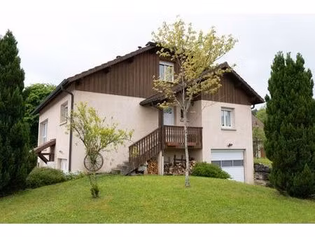 maison de luxe de 7 pièces en vente à saint-point-lac  bourgogne-franche-comté