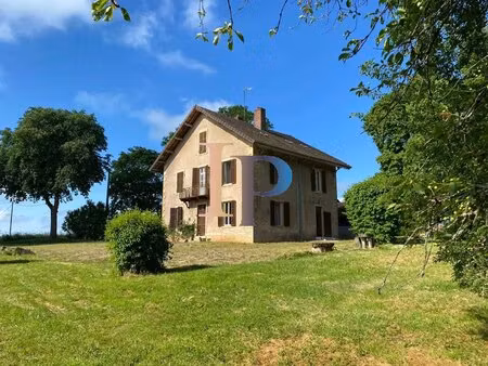 maison de caractere 20kms digoin et paray le monial/ 40kms gare tgv le creusot/10kms n70/r