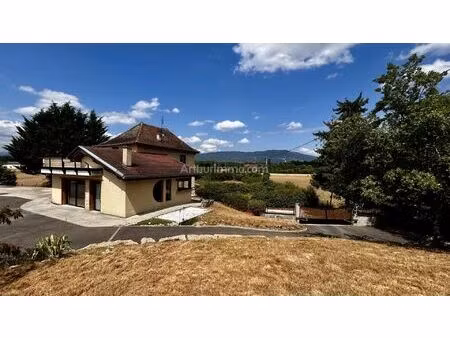 vente maison 4 pièces 106 m2 à saint-victor-de-morestel