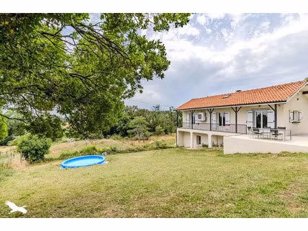 vente maison 5 pièces 141 m² à bonzac (33910)  245 000 €