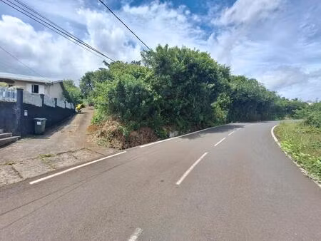 achat terrain 2 282m² petite ile 97429