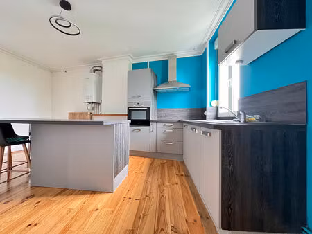 appartement 4 pieces 111 m² - 2ème étage.