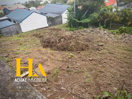 le tampon terrain 778 m2