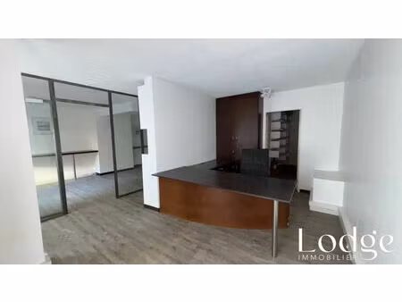 location bureau 140m2 aix-en-provence 13090 - 3000 € - surface privée