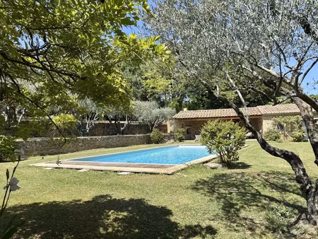 vente propriété 9 pièces 237 m² à uchaux (84100)  697 000 €