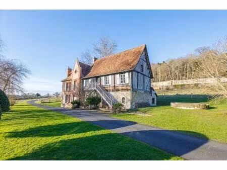 manoir de 250 m² avec appartement et dépendances