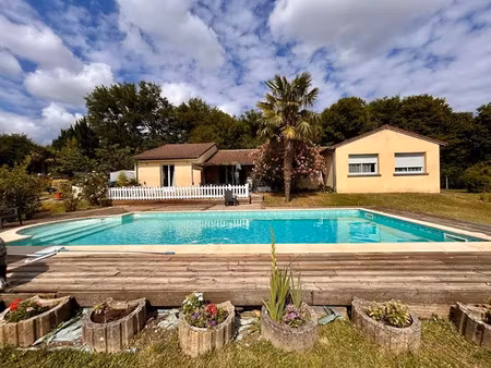 vente maison 8 pièces 181 m² à mensignac (24350)  282 000 €