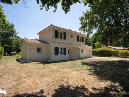 vente maison 5 pièces 152 m² à ozillac (17500)  328 290 €