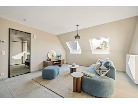 appartement te koop in komen-waasten met 2 slaapkamers