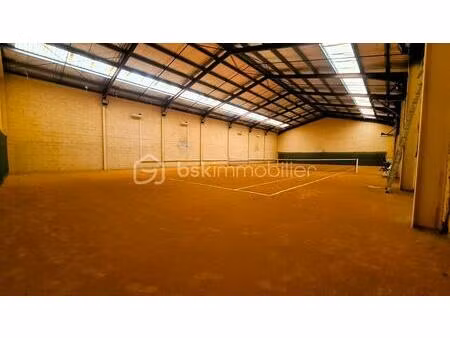 hangard- tennis- club house- cabanon- terrain- port la nouvelle