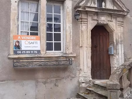 vente maison 8 pièces 200 m² à vic-sur-seille (57630)  77 000 €