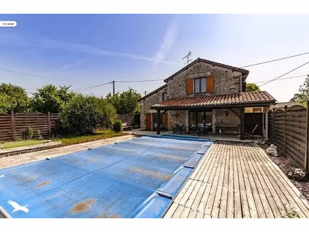 vente maison 5 pièces 119 m² à bourdeilles (24310)  233 544 €