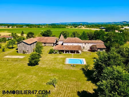 vente maison 9 pièces 401 m² à castelmoron-sur-lot (47260)  779 900 €