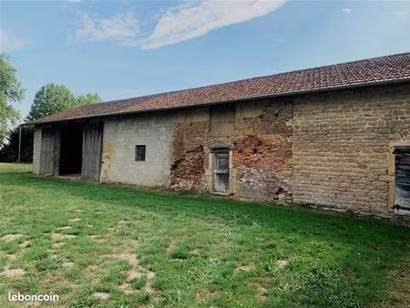 maison 2 pièces 430 m²