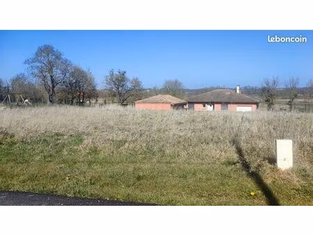 terrain 1501 m² saint-étienne-sur-reyssouze