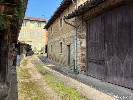 immeuble 360 m² bâgé-le-châtel