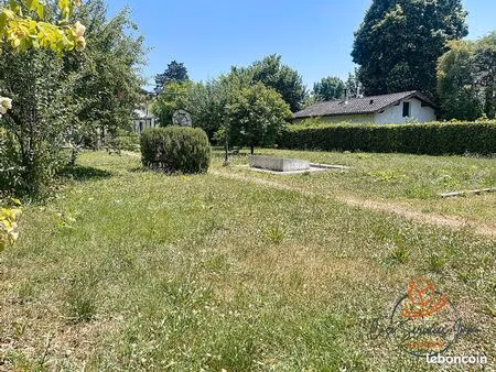 terrain 663 m² segny