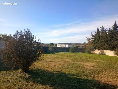 terrain constructible libre constructeur à saint-hilaire-de-brethmas