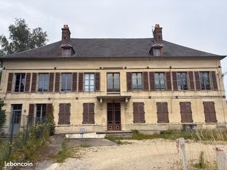 propriété 6 pièces 159 m²