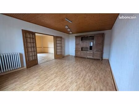 maison 6 pièces 150 m²