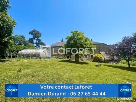 maison 6 pièces 308 m²
