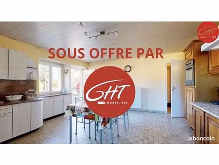 maison 8 pièces 196 m²