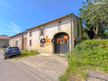 ferme 2 pièces 200 m²