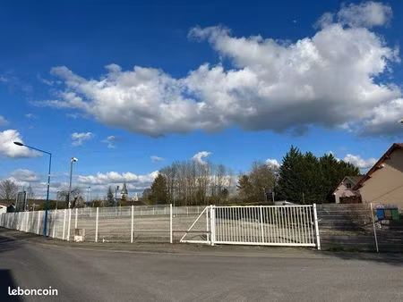 terrain 1458 m2 loisy sur marne à bâtir ou usage professionnel