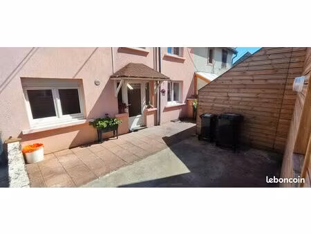 maison 7 pièces 240 m²