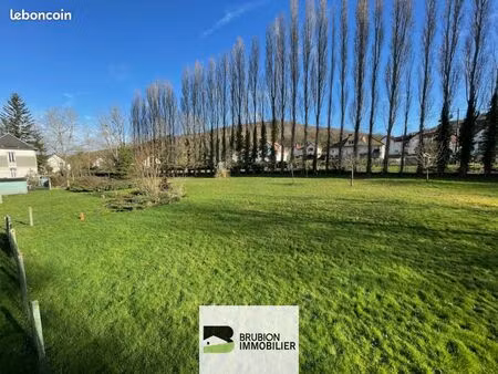 terrain 1393 m² le trait