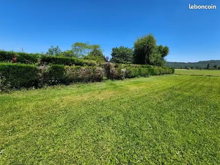 terrain 1210 m² bordes