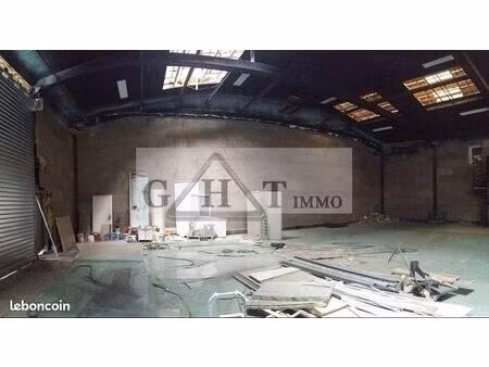 local industriel 330 m²