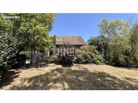 pavillon 4 pièces 95 m²