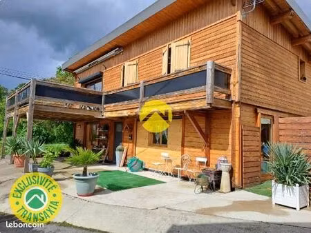 maison en bois 5 pièces 135 m²