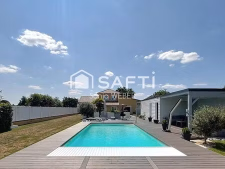 propriété 5 pièces 150 m²