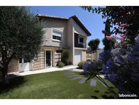 maison 6 pièces 170 m²