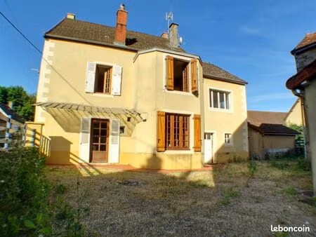 maison 5 pièces 176 m²