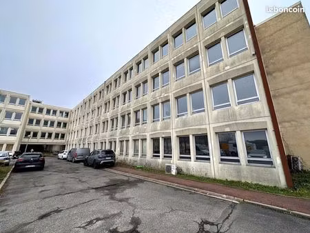 bureaux 14 m² ris-orangis