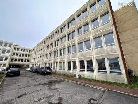 bureaux 30 m² ris-orangis