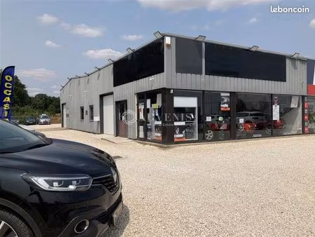local commercial 276 m²