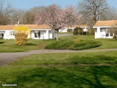 location maison meublée au mois au domaine du lambon à prailles-la-couarde jusqu'à fin jui